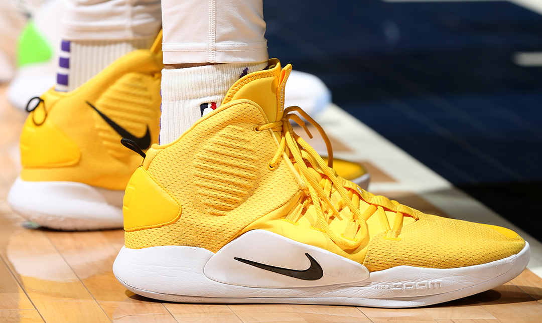 荣膺美职联年度MVP（当选美职联年度MVP）