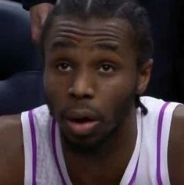 前球员点评尤里奇与卢克曼冲突：教练不该上手，错在尤里奇（前球员谈尤里奇与卢克曼冲突：主帅不该动手，责任在尤里奇）