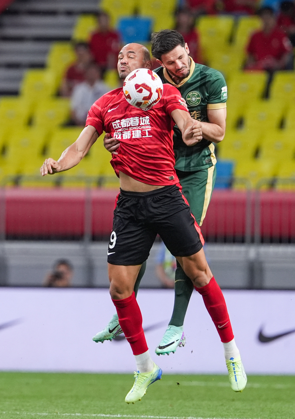 沃勒尔：纽卡8000万买沃尔特马德简直是捡了大便宜（沃勒尔：纽卡8000万引进沃尔特马德，物超所值）