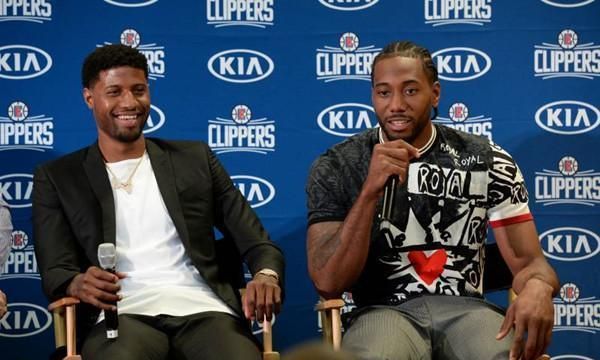 海港发布官方Vlog：旧将奇塔迪尼重回浦东足球场（海港推出官方Vlog：前将奇塔迪尼重返浦东足球场）