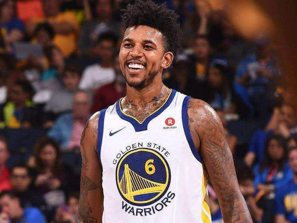 生日快乐：前金球先生帕潘62岁了（昔日金球先生帕潘迎来62岁生日）