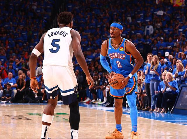 阿隆索：拉莫斯对我影响很大；很意外阿扎尔在皇马没有成功（阿隆索：深受拉莫斯影响；惊讶阿扎尔在皇马未能成功）