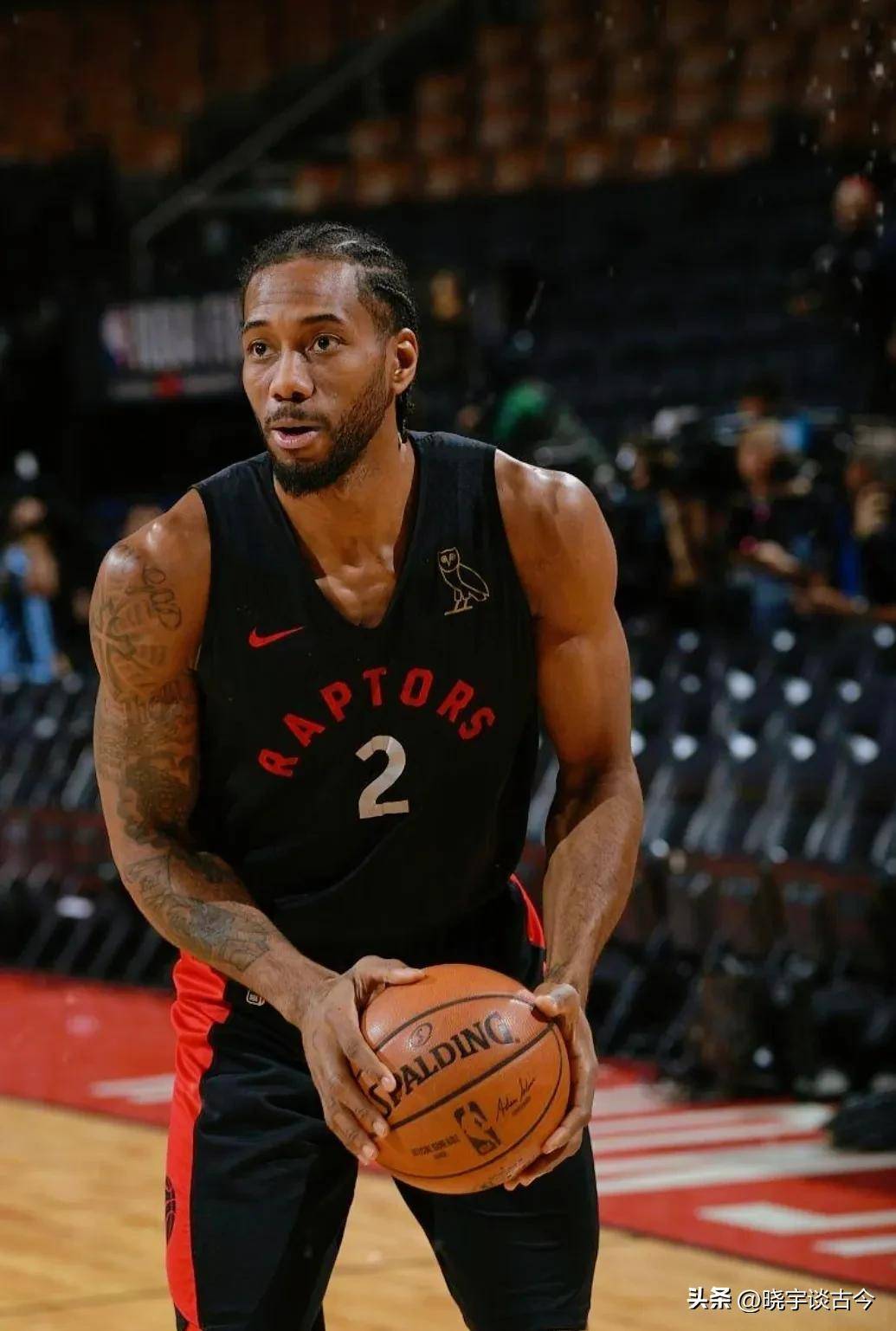 深圳外援马里奇炮轰四川男篮：你们还欠我钱！必须有人担责！（深圳外援马里奇怒斥四川男篮：欠薪未付，必须有人负责！）