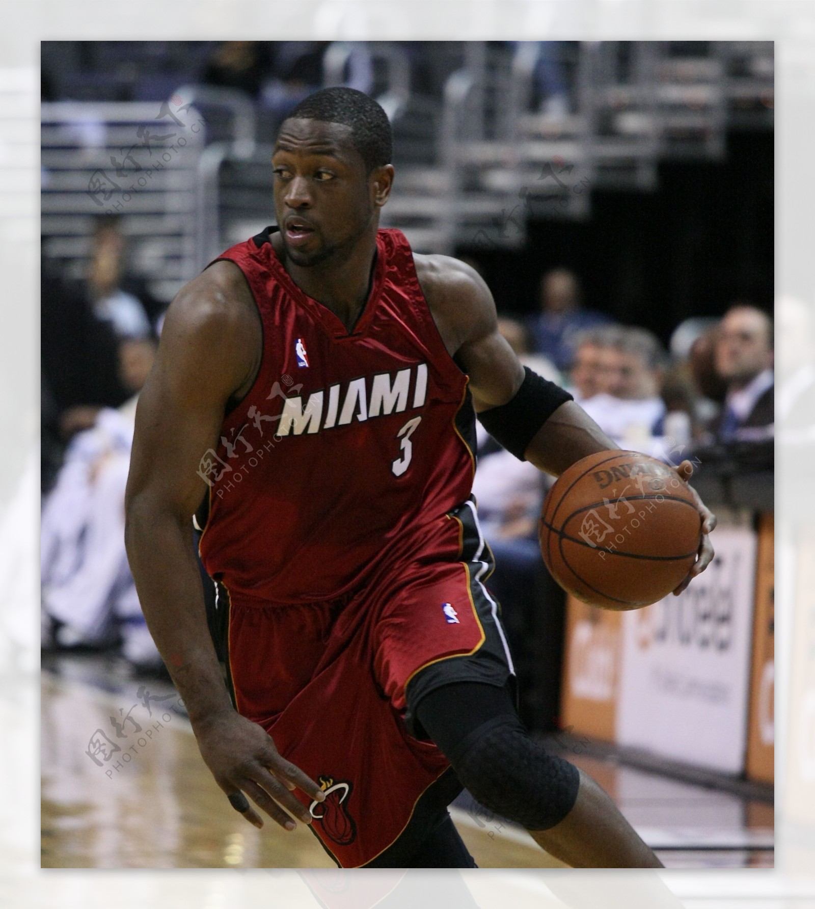 12月16日NBA看点：火掘强强对话，快船欲一扫阴霾终结连败（12月16日NBA看点：火箭掘金强强交锋，快船欲重振旗鼓结束连败）