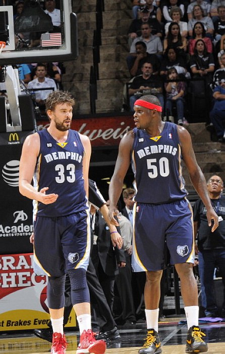 替补球员上场即助攻制胜球（替补登场送出制胜助攻）