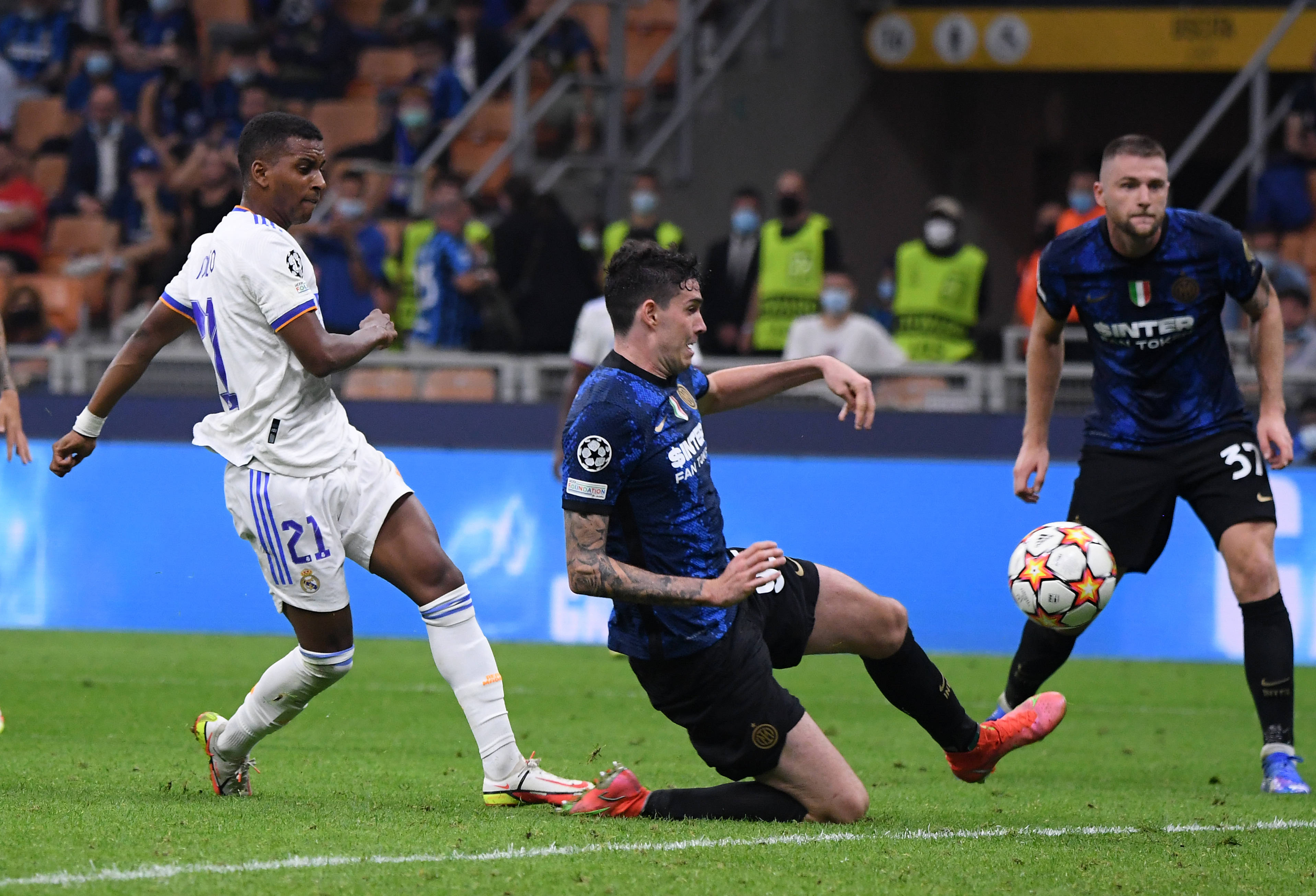 林良铭：我们在控制方面做得不是很好，导致了后面的丢球（林良铭：控场不力引发随后丢球）