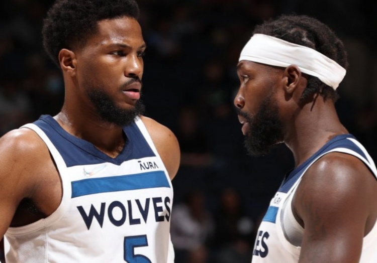 离谱！过去两年杰伦·威廉姆斯缺席时，雷霆豪取29胜1负（不可思议！近两年杰伦·威廉姆斯缺阵时，雷霆竟打出29胜1负）