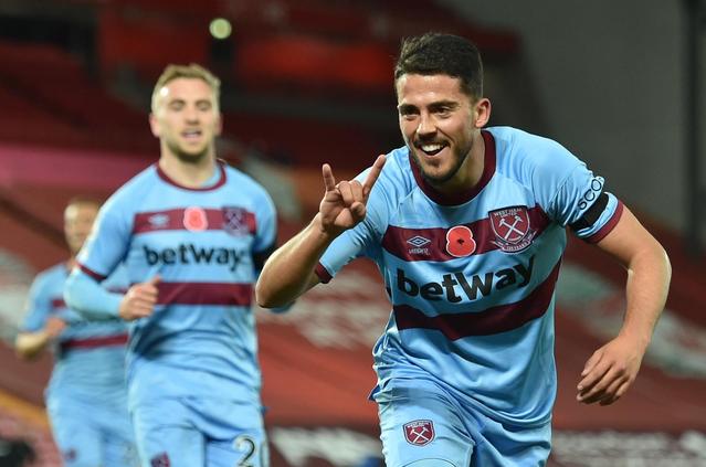 凌空斩世界波，王燊超当选中超官方第29轮最佳球员（世界波凌空破门，王燊超荣膺中超第29轮官方最佳球员）