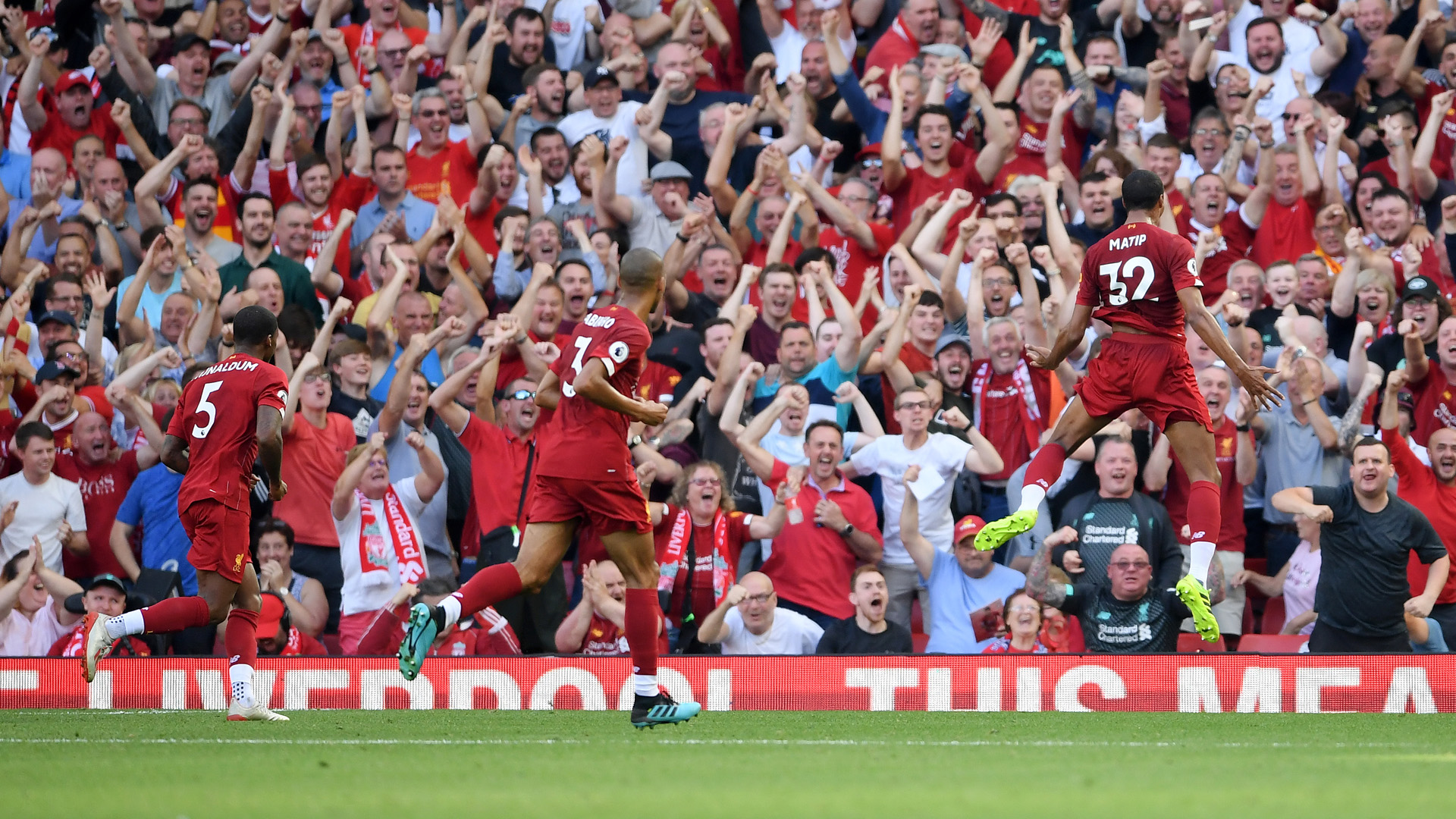 米兰客战拉齐奥：莱奥领衔，亚沙里、里奇、拉比奥出战（米兰客场对阵拉齐奥：莱奥挂帅，亚沙里、里奇、拉比奥披挂上阵）