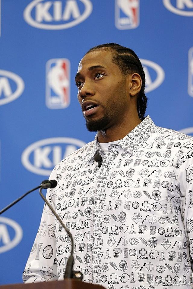 为了得到巅峰期的肯豆詹娜，NBA球星们付出了多大的代价？（为博得巅峰期肯豆詹娜的青睐，NBA球星们究竟付出了多少代价？）