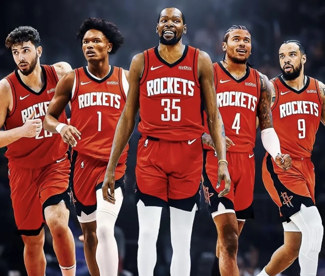 铜梁龙总经理：成绩和人才培养不矛盾，核心是在实战中成长（铜梁龙总经理：成绩与人才培养并行不悖，关键在实战中成长）