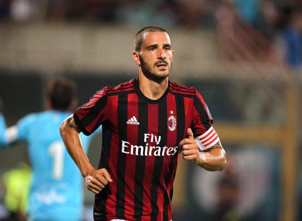 意媒：斯帕莱蒂想买中场，目标弗拉泰西、泽林斯基或法乔利（意媒：斯帕莱蒂锁定中场引援，候选包括弗拉泰西、泽林斯基与法乔利）