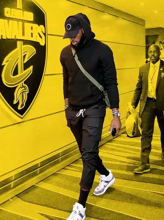 官方：尤文前锋伊尔迪兹当选意甲11月最佳新星（官宣：尤文前锋伊尔迪兹获评意甲11月最佳新秀）